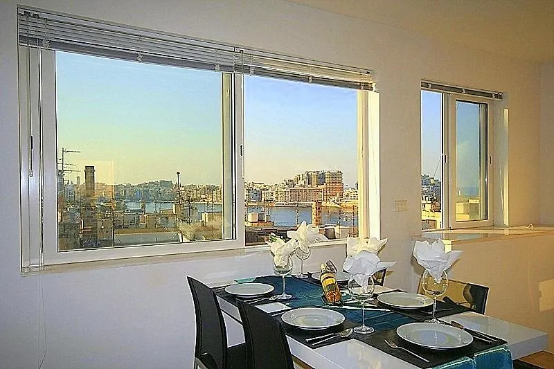 Old Mint Penthouse Apartment Valletta