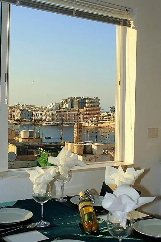 Old Mint Penthouse Apartment Valletta Malta