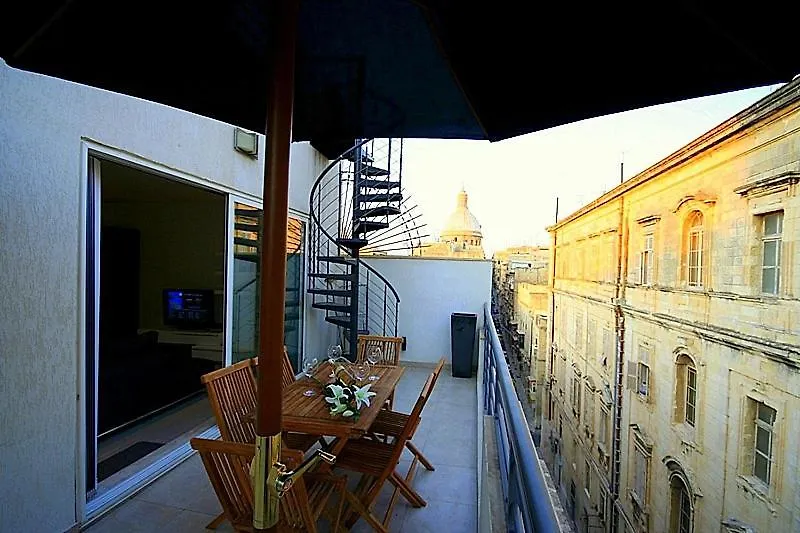Old Mint Penthouse Apartment Valletta