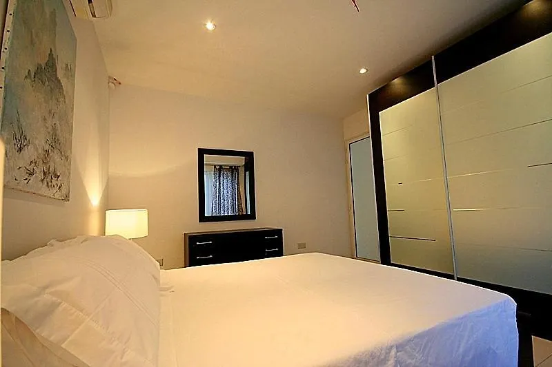 Old Mint Penthouse Apartment Valletta 0*,  Malta
